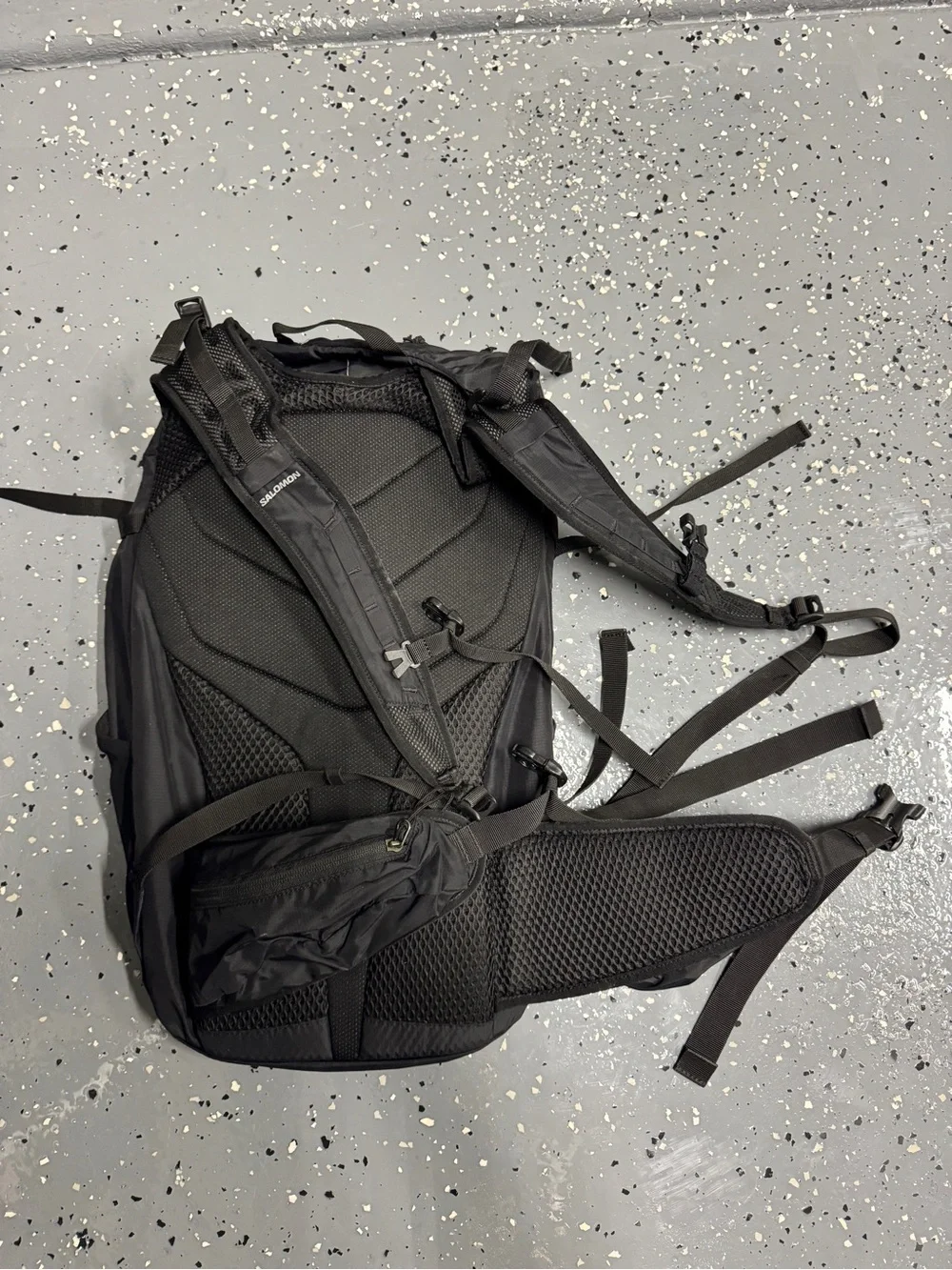 Salomon Black Trail Blazer Men's Backpack